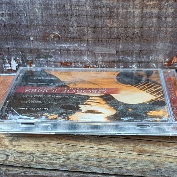 2004 New Sealed In Plastic George Jones "How Beautiful Heaven Must Be" 3/$10 - Picture 3 of 8